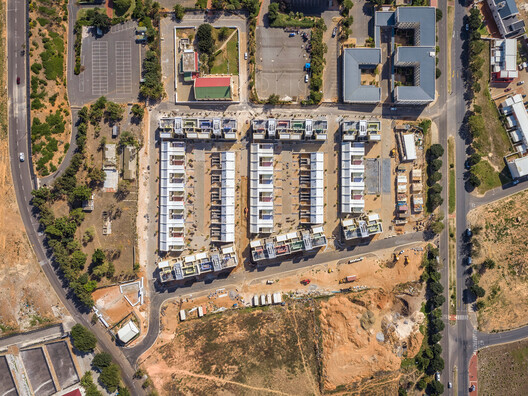 District Six Restitution Housing / Jakupa Architects and Urban Designers District Six Restitution Housing / Jakupa Architects and Urban Designers - Image 6 of 20