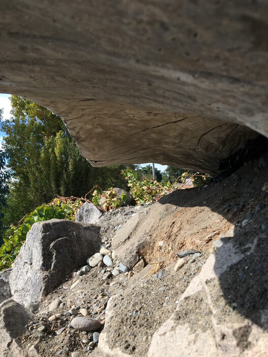 Urban Mantle / Felipe Burgos Villablanca Urban Mantle / Felipe Burgos Villablanca - Image 12 of 27
