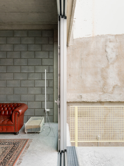 Casa Iriarte / SOCO Casa Iriarte / SOCO - Fotografia de Interiores, Banheiro, Tijolo, Concreto