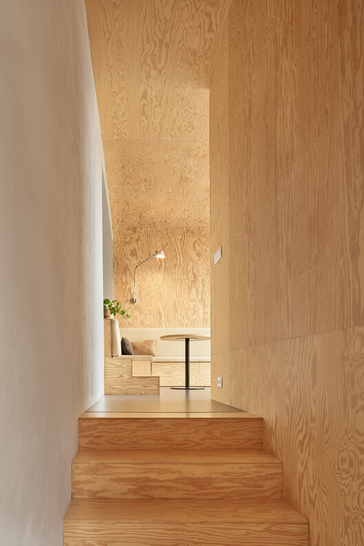 House With a Red Addition / Facha architekti House With a Red Addition / Facha architekti - Interior Photography, Wood