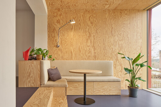 House With a Red Addition / Facha architekti House With a Red Addition / Facha architekti - Interior Photography, Living Room, Wood, Table, Chair