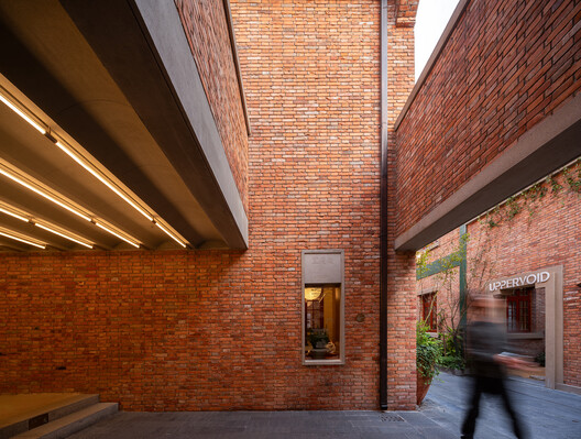 Yanqing Li Commercial Renovation / Mix Architecture - Interior Photography, Brick