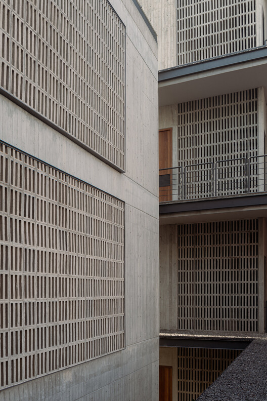 ZAYMA Residential Development / 0studio Arquitectura ZAYMA Residential Development / 0studio Arquitectura - Image 25 of 39