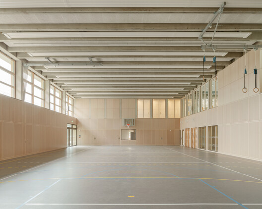 Wilnsdorf Primary School and Sports Hall / BUERO BB Wilnsdorf Primary School and Sports Hall / BUERO BB - Image 27 of 43