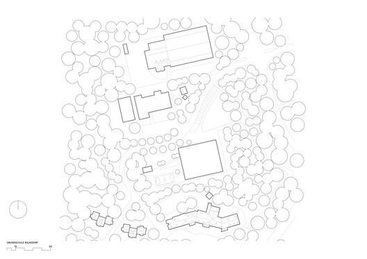 Wilnsdorf Primary School and Sports Hall / BUERO BB Wilnsdorf Primary School and Sports Hall / BUERO BB - Image 31 of 43