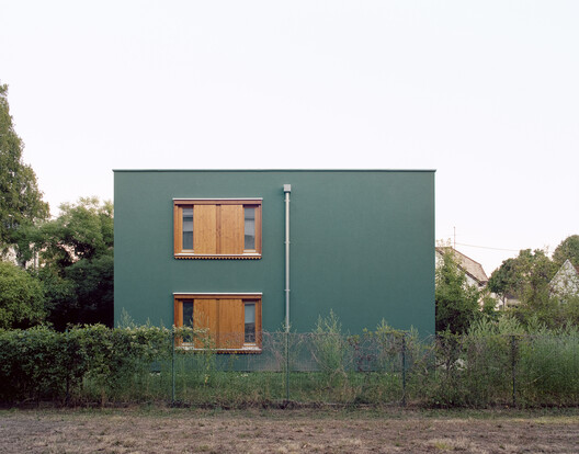 Two Multi-Family Housing Units / Aplomb Two Multi-Family Housing Units / Aplomb - Exterior Photography