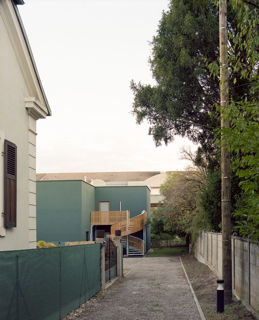 Two Multi-Family Housing Units / Aplomb Two Multi-Family Housing Units / Aplomb - Image 5 of 16