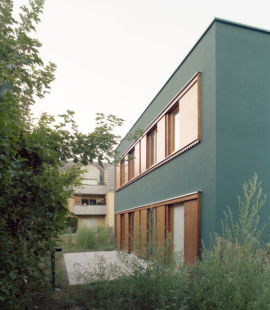 Two Multi-Family Housing Units / Aplomb Two Multi-Family Housing Units / Aplomb - Exterior Photography