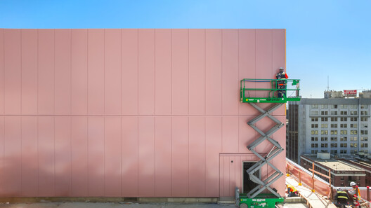 Frank Gehry’s New Colburn School Concert Hall to Open on September 25, 2027 Frank Gehry’s New Colburn School Concert Hall to Open on September 25, 2027 - Image 6 of 19