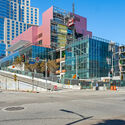 Frank Gehry’s New Colburn School Concert Hall to Open on September 25, 2027 - Image 3 of 4