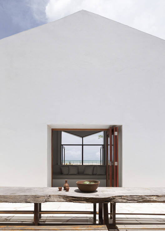 Building the View: 4 Brazilian Houses Framing the Sea Building the View: 4 Brazilian Houses Framing the Sea - Image 14 of 23