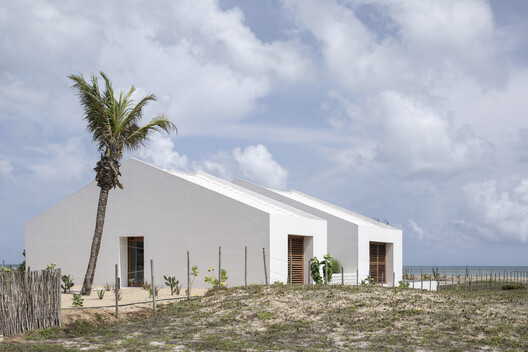 Building the View: 4 Brazilian Houses Framing the Sea Building the View: 4 Brazilian Houses Framing the Sea - Image 15 of 23
