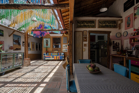 The Cultural Life of Colors in Latin American Interiors - Image 9 of 16