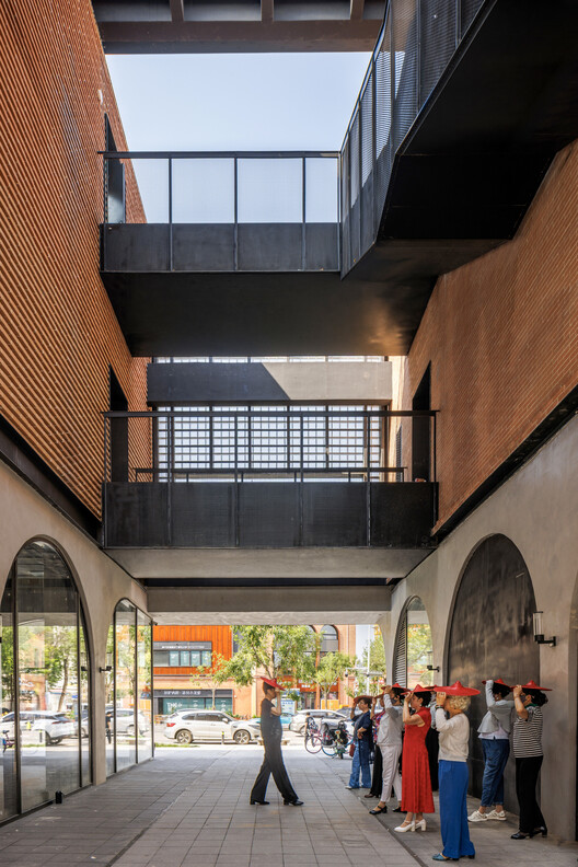 Reforma da Área Central do Distrito de Arte da TAFA / Mix Architecture - Fotografia de Interiores, Fachada