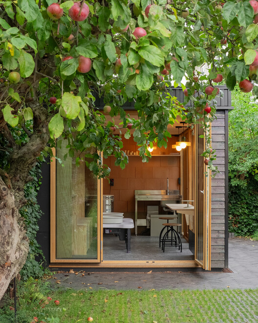 Ceramics Workshop in Copenhagen / Jesper Kusk Arkitekter - Exterior Photography, Wood, Door, Garden, Patio