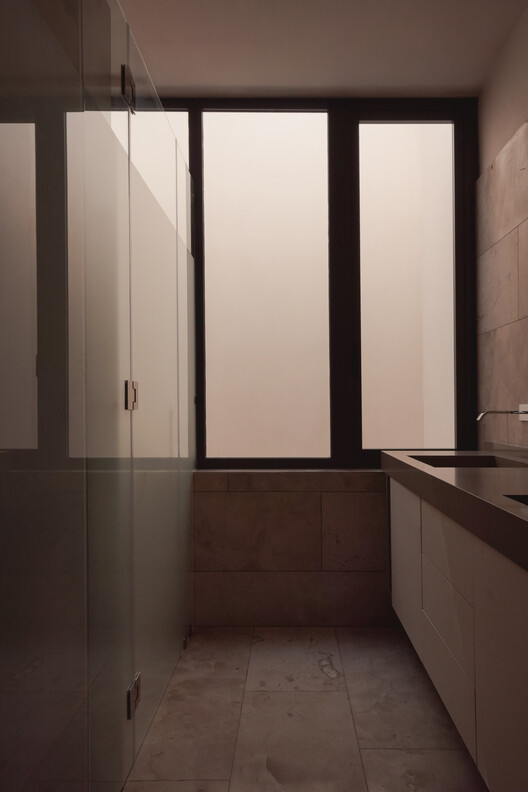 Hōsho House / israelpacheco arquitectos - Fotografia de Interiores, Banheiro, Vidro, Pia