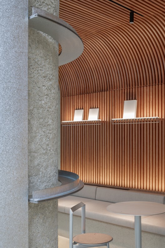 The Nimbus - uBLOCK Healthcare Hospitality Lounge / LUKSTUDIO - Interior Photography