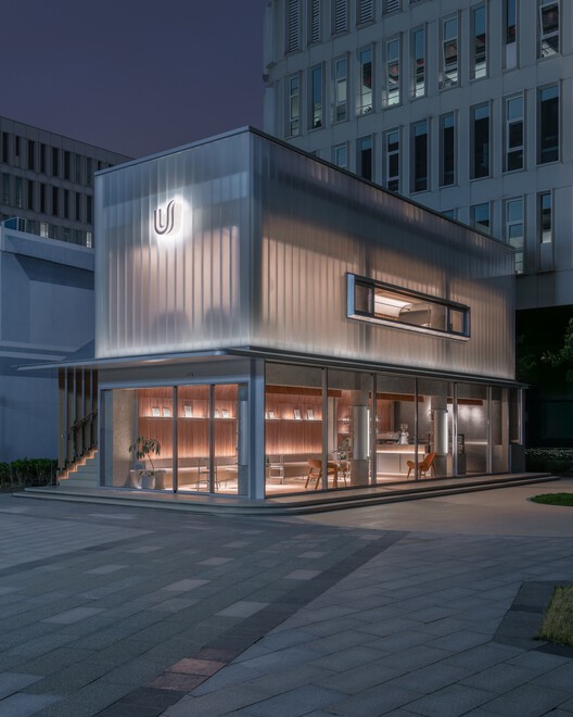 The Nimbus - uBLOCK Healthcare Hospitality Lounge / LUKSTUDIO - Exterior Photography