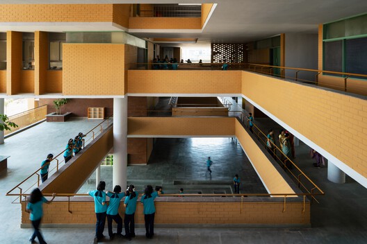 Colegio City Pride / A Threshold Colegio City Pride / A Threshold - Fotografía interior, Cocina