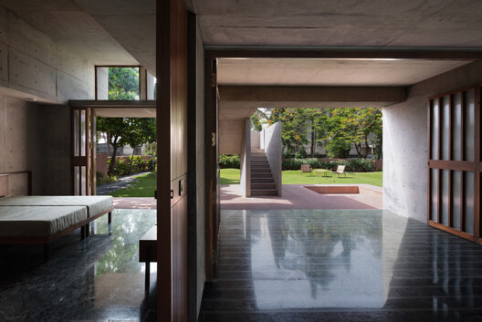Monastic Field House / ROOMOOR - Interior Photography, Concrete, Column, Courtyard