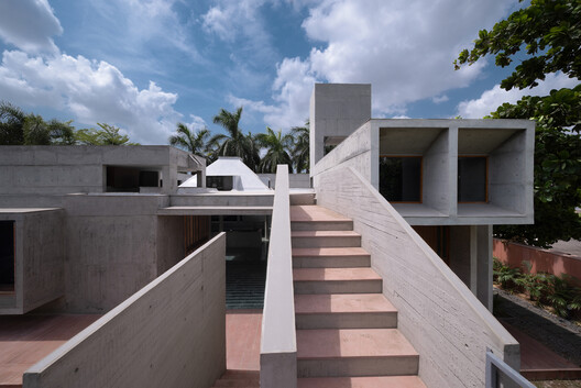 Monastic Field House / ROOMOOR - Image 21 of 50