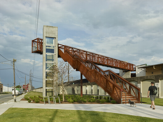 Architecture Between Land and Water: Design Lessons from the Bayou Architecture Between Land and Water: Design Lessons from the Bayou - Image 51 of 66