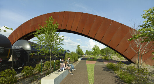 Architecture Between Land and Water: Design Lessons from the Bayou Architecture Between Land and Water: Design Lessons from the Bayou - Image 3 of 66