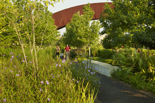 Architecture Between Land and Water: Design Lessons from the Bayou Architecture Between Land and Water: Design Lessons from the Bayou - Image 37 of 66