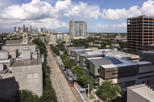 Architecture Between Land and Water: Design Lessons from the Bayou Architecture Between Land and Water: Design Lessons from the Bayou - Image 9 of 66