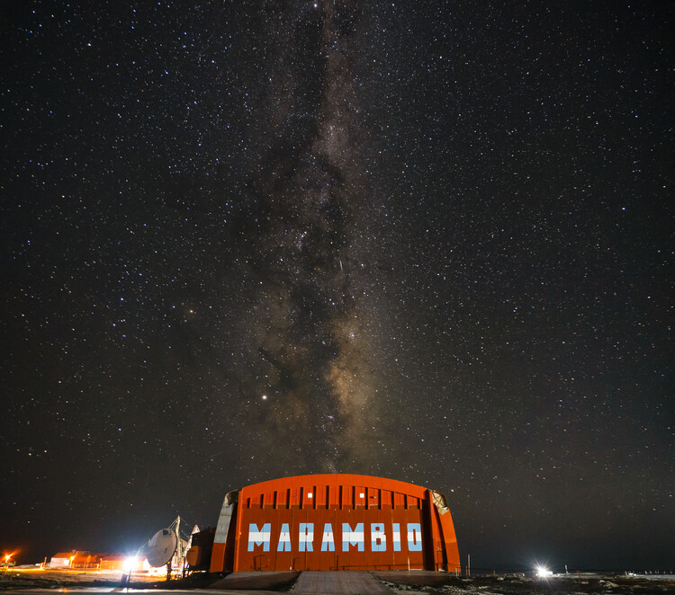 Impermanence by Design: An Architectural History of Antarctica - Image 4 of 16