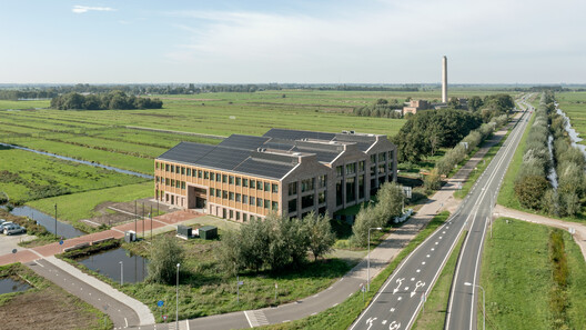 Circular Town Hall Krimpenerwaard / Ector Hoogstad Architecten - Exterior Photography