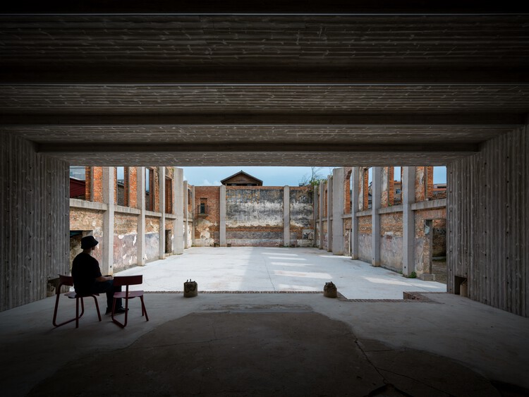 Zhuozhuo Community / WEI+ Design - Interior Photography, Renovation, Column