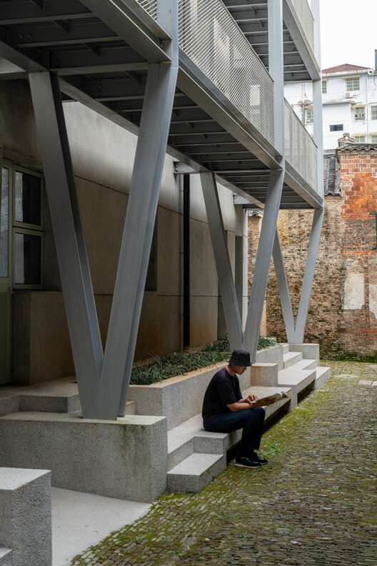 Zhuozhuo Community / WEI+ Design - Interior Photography, Glass, Balcony, Handrail