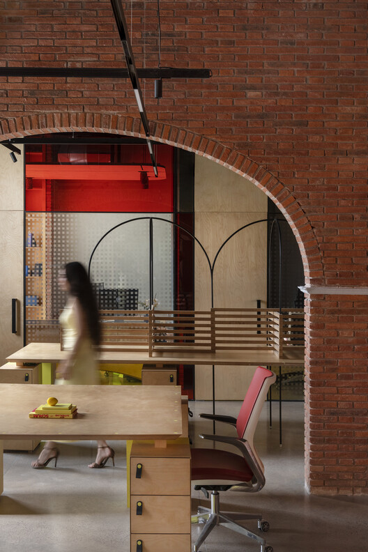 The Mortar House Offices / Logic Design + Build The Mortar House Offices / Logic Design + Build - Interior Photography, Table, Lighting, Chair