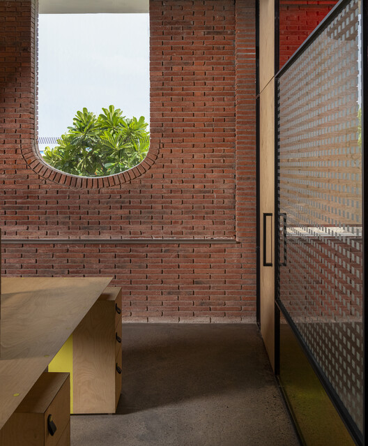The Mortar House Offices / Logic Design + Build The Mortar House Offices / Logic Design + Build - Interior Photography, Brick
