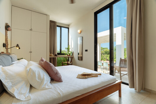 KatNap House / Nutum Estudio KatNap House / Nutum Estudio - Interior Photography, Bedroom, Wood, Bed, Chair