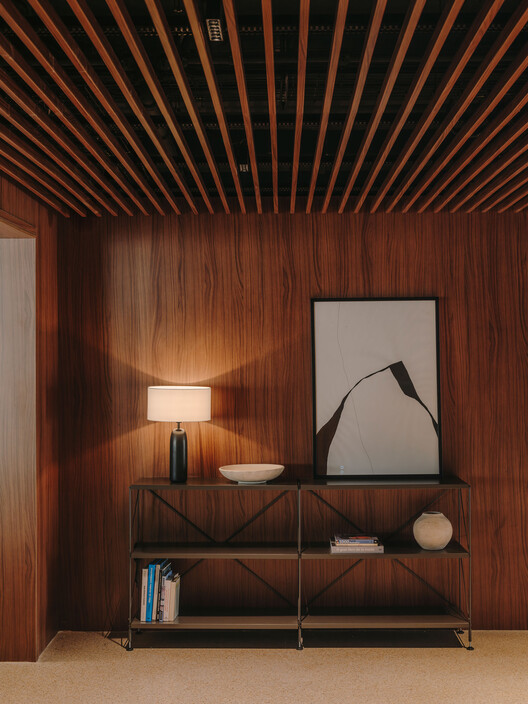 Mirador de Gràcia / Miriam Castells Mirador de Gràcia / Miriam Castells - Interior Photography, Wood