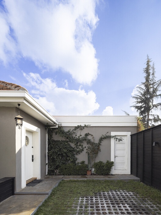 Casa Emilio Delporte / Citic Casa Emilio Delporte / Citic - Exterior Photography, Door, Concrete, Garden, Courtyard
