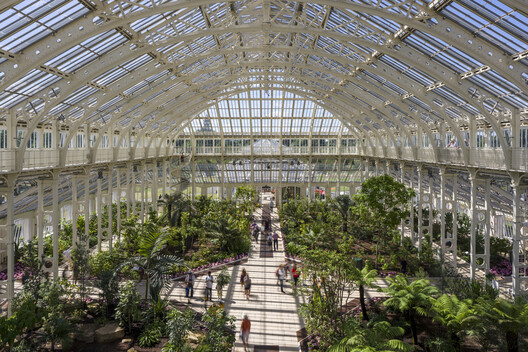 Sir Donald Insall, Architect and Figure in Modern Architectural Conservation, Passes Away at 100 - Image 2 of 5