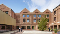 Winchester College Girls Boarding Houses / Stanton Williams