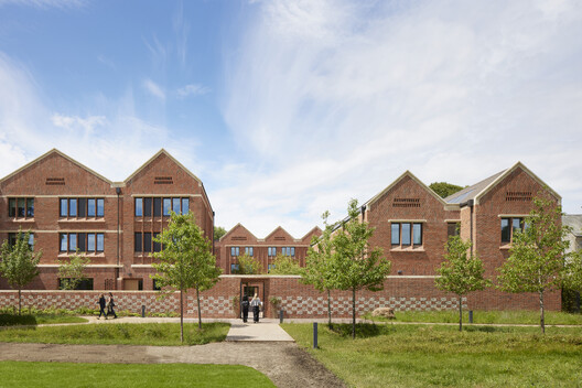Winchester College Girls Boarding Houses / Stanton Williams Winchester College Girls Boarding Houses / Stanton Williams - Exterior Photography, Facade