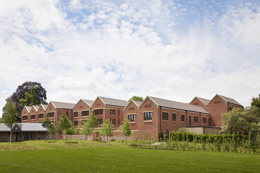 Winchester College Girls Boarding Houses / Stanton Williams Winchester College Girls Boarding Houses / Stanton Williams - Exterior Photography, Courtyard