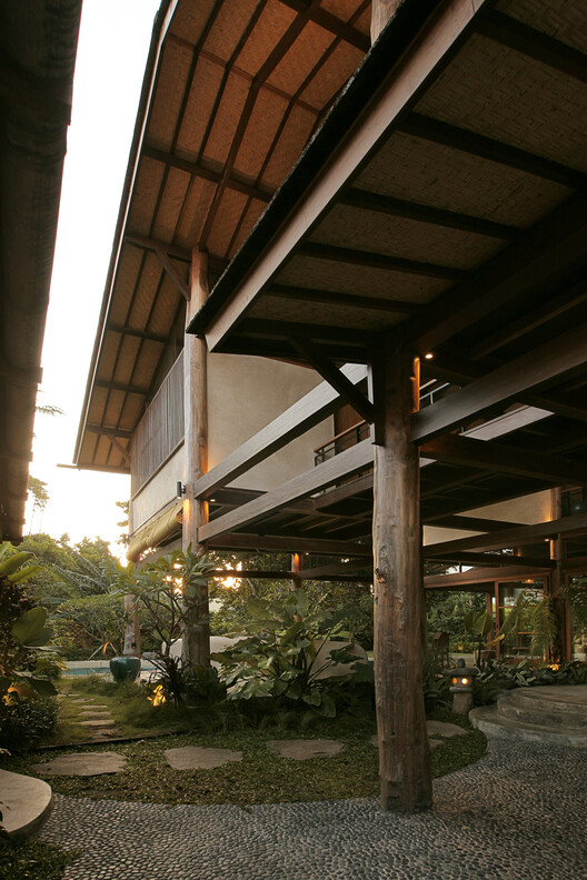 Legombang Treehouse / Cave Urban - Image 7 of 21