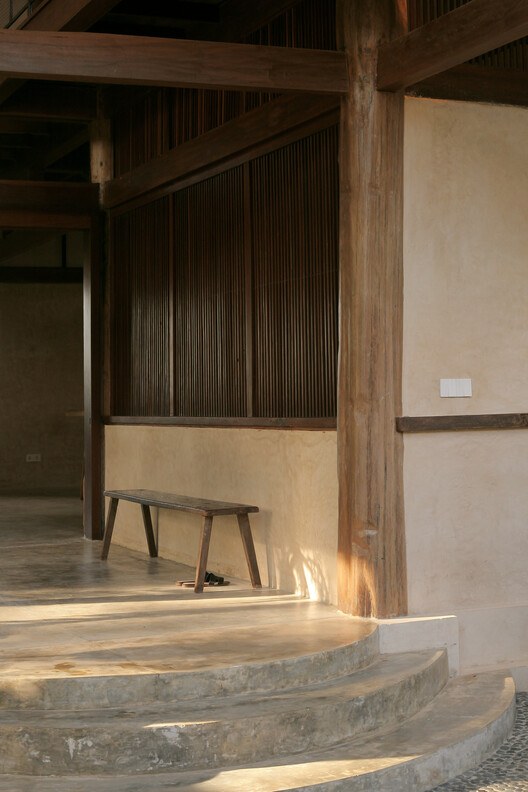 Legombang Treehouse / Cave Urban - Interior Photography, Wood, Column