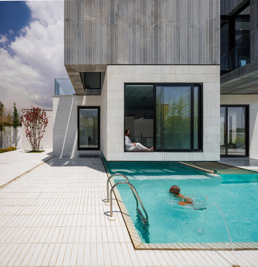 Companion Villa / AsNow Design & Construct Companion Villa / AsNow Design & Construct - Fotografía exterior