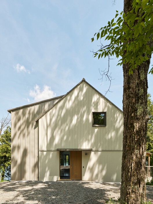 Wild Pond Villa / L. McComber  - Exterior Photography, Houses