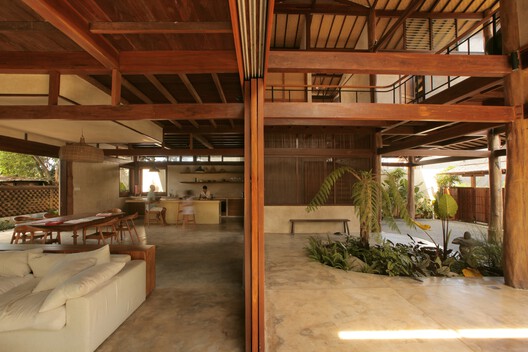 Legombang Treehouse / Cave Urban - Interior Photography, Wood, Beam