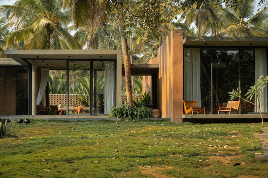 Aalok Farmhouse / Nodecraft Studio - Image 11 of 27
