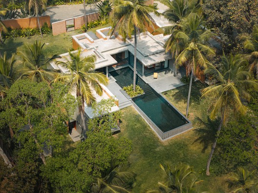 Aalok Farmhouse / Nodecraft Studio - Image 7 of 27