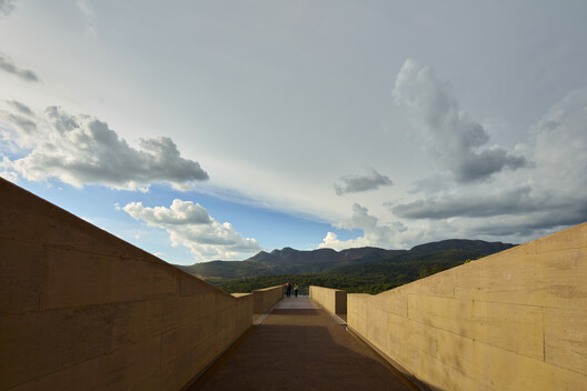 Brumadinho Memorial / Gustavo Penna Arquiteto e Associados Brumadinho Memorial / Gustavo Penna Arquiteto e Associados - Image 8 of 26